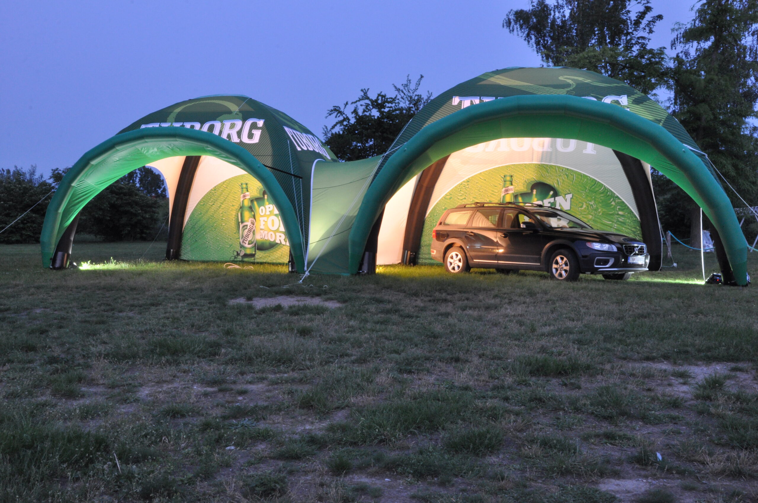 Pneumatic Inflatables Tents X-Tent